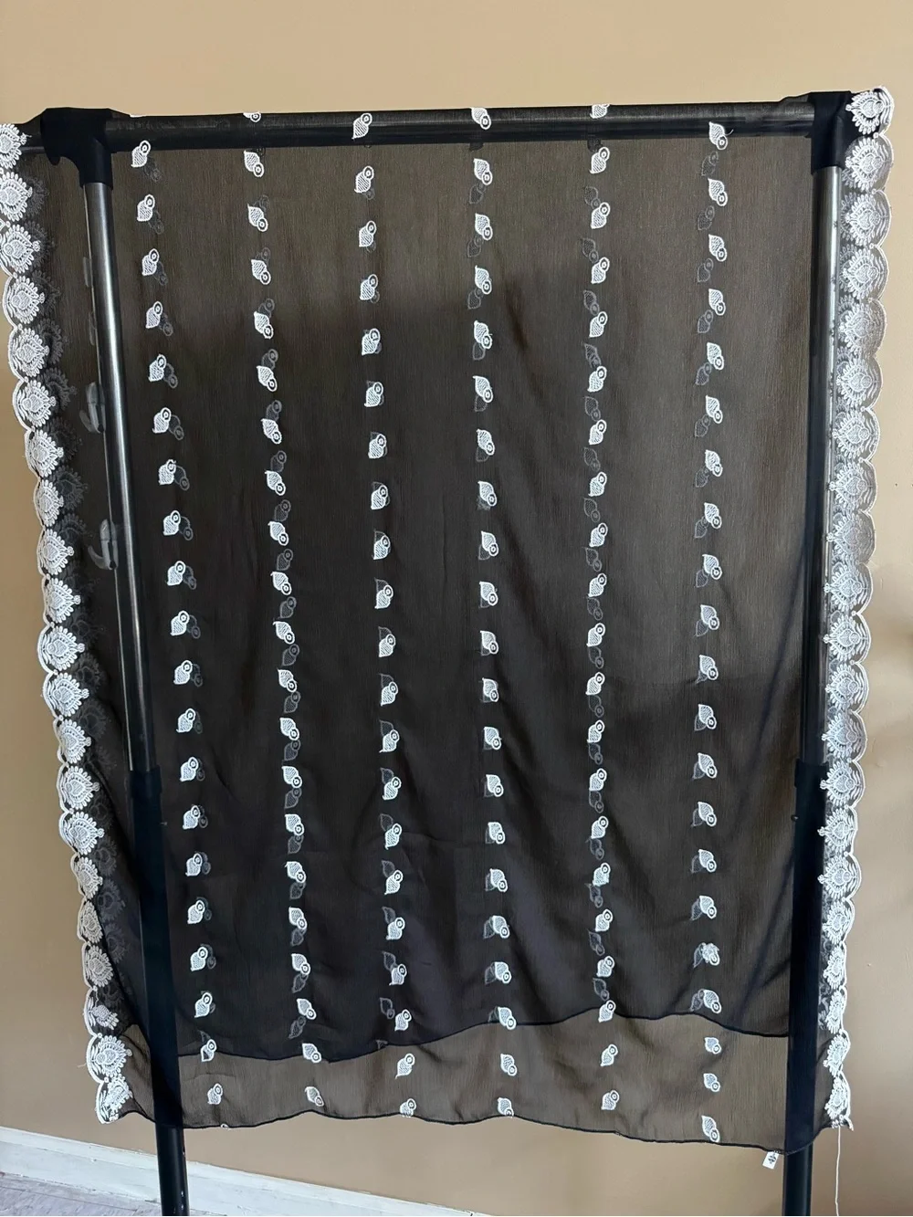 Pakistani chiffon embroidered duppata/ shawl
